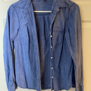 Old navy women’s denim button down